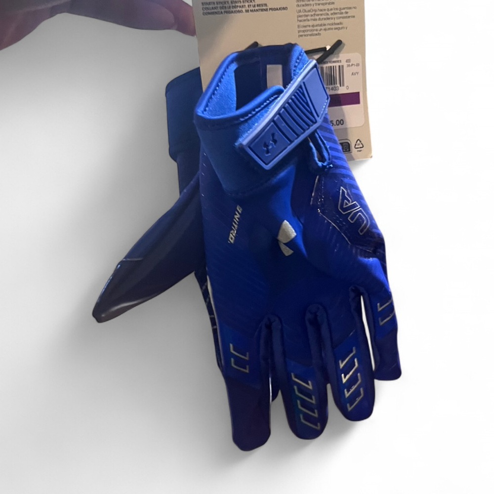 Under Armour Men's Blue Sports Glove - Picture 2 of 4
